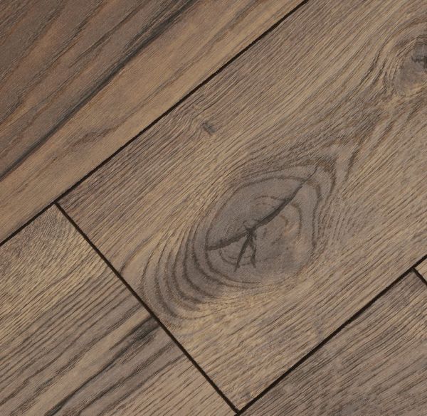 Villa Petterson Oak 12mm Laminate Flooring at £33.53