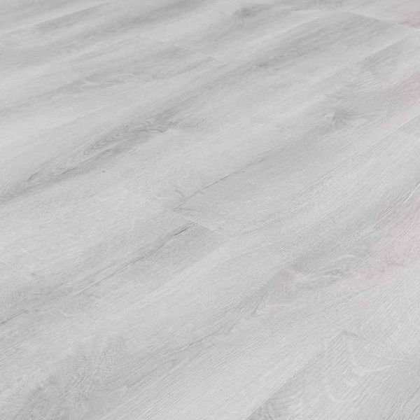Naturelle Pale Silver Oak SPC Rigid Core Click Vinyl Flooring at £44.58