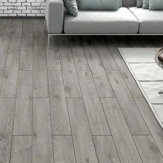 Prestige Timbers® 8mm Laminate Flooring Elbrus