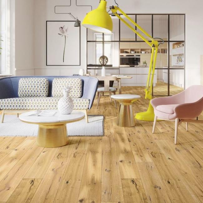 Skye Natural Engineered Wood English Oak: Brushed & Oiled